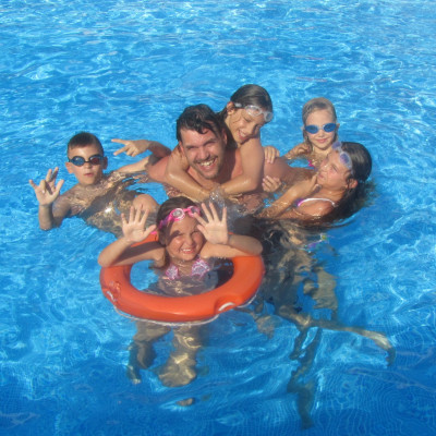 George Papadakos  & the gang in Aigina...