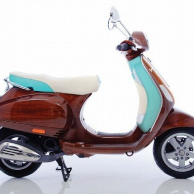 Tribute Vespa από την Digital Veneer