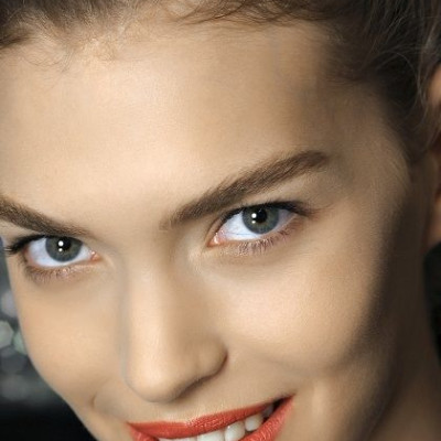 Κίνηση ματ στα χείλη