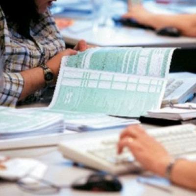 «Περαίωση ή έλεγχος» για 500.000 επιχειρήσεις και επαγγελματίες