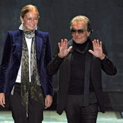 O Roberto Cavalli είναι ο μόνος άνδρας στη μόδα