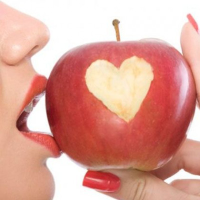 Ένα μήλο την ημέρα τον γιατρό τον κάνει (;) πέρα