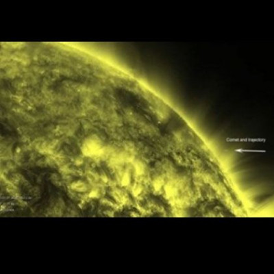 Η αυτοκτονία ενός κομήτη