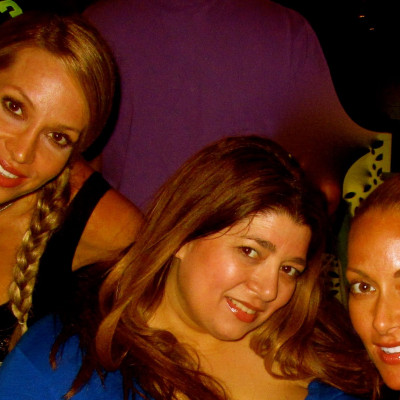 Με την Αννίτα και την Ορθούλα στην Αίγινα ..