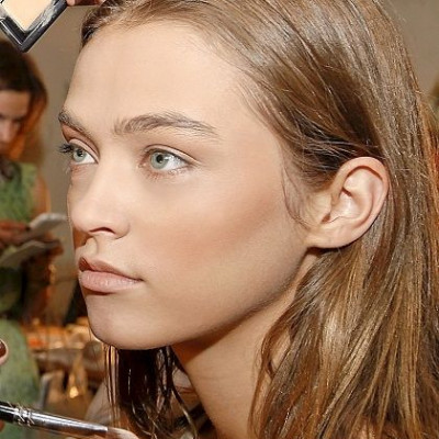 Στα κόκκινα