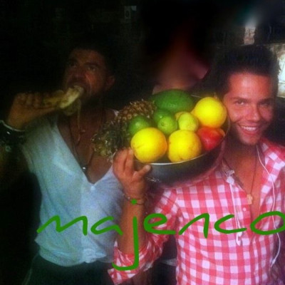 Στο cavo Bianco στην Ερμιόνη .. ο Γιώργος Τσαλίκης με τον Deli