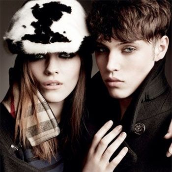 H νέα καμπάνια της Burberry