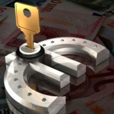Βρέθηκε προσωρινή λύση για παροχή ρευστότητας στην Ελλάδα