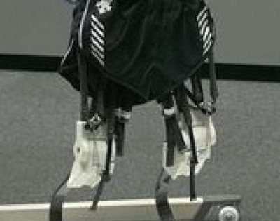 Ένα δίποδο ρομπότ που τρέχει σαν κανονικός άνθρωπος