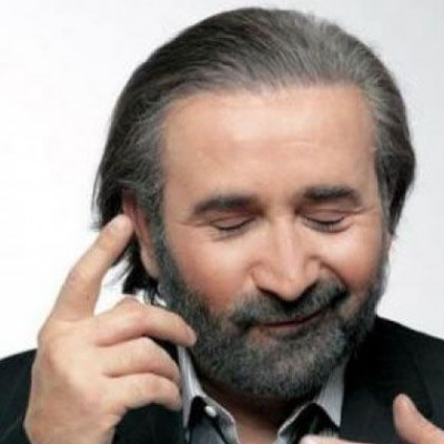 Τα σχέδια του Λάκη Λαζόπουλου