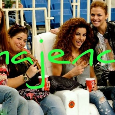 Στο Ο.Α.Κ.Α. με τα κορίτσια /χρόνια πολλά Ειρήνη..