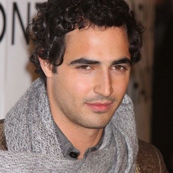 O Zac Posen επιστρέφει στη Νέα Υόρκη