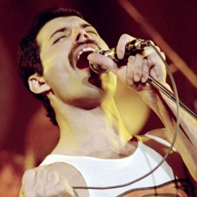 Διάσημα γενέθλια, διάσημες ατάκες και όλα όσα δεν ξέρατε