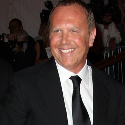 Ποιος διάσημος σχεδιαστής μόδας φόραγε πλατφόρμες;