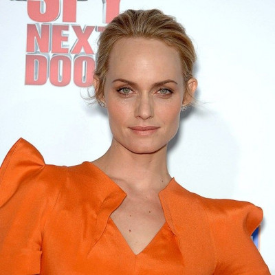 Amber Valletta: τι έχω στην τσάντα μου