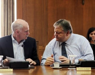 Δραματικές οι στιγμές πριν το υπουργικό της Κυριακής
