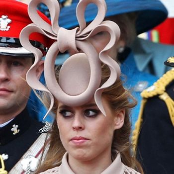 Ποια θέλει το καπέλο της πριγκίπισσας Beatrice;