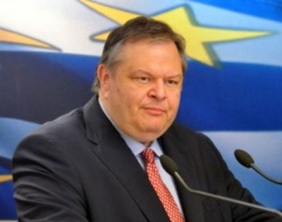 Βενιζέλος: Ευτυχώς που είμαι εδώ και σας έσωσα