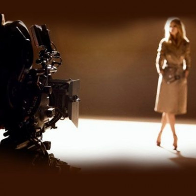 To τραγούδι της… Burberry