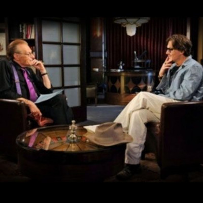 Ο Larry King θα… «ανακρίνει» τον Johnny Depp!