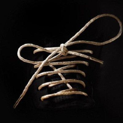 Θα βάζατε στα παπούτσια σας κορδόνια αξίας $19,000;