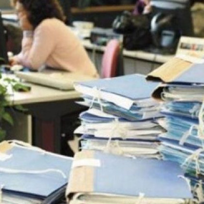 «Βλέπουν» τους μεγαλοοφειλέτες του Δημοσίου στα κρυφά