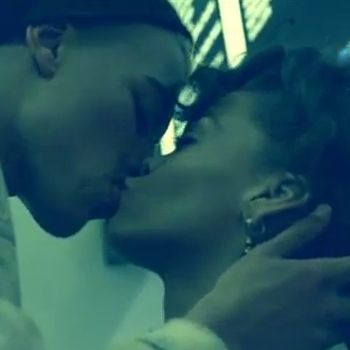 H Agyness Deyn στο νέο βίντεο της Rihanna