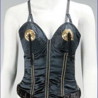 Ποσό 72.000 δολαρίων για το κορμάκι της Madonna