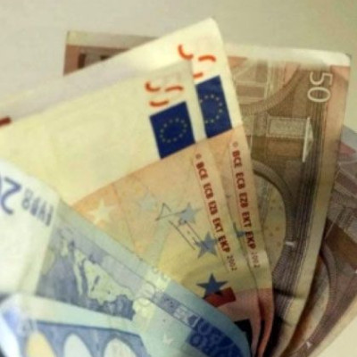 Reuters: Οι ζημίες από το «κούρεμα» μπορεί να ξεπεράσουν το 50%
