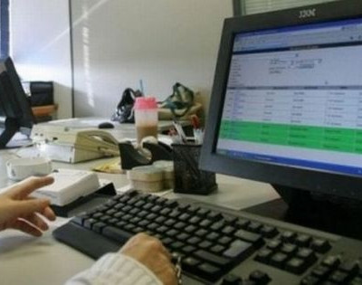Ζητούνται άμεσα λεφτά για τα δημόσια ταμεία