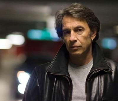 Τα τραγούδια που μας δείχνουν πως η ιστορία επαναλαμβάνετε