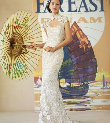 Νυφικό από άλλον "κόσμο"