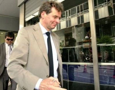 Η διπλή αποστολή της τρόικας στην Αθήνα