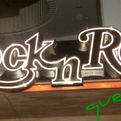 Rock n' Roll is back baby !!!!