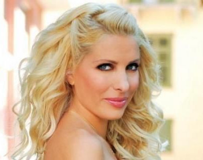 Το δώρο της Ελένης Μενεγάκη στο γιο της