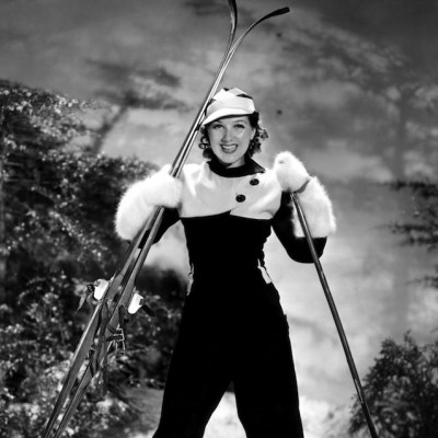 Όμορφη στο χιόνι