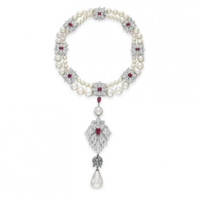 O σκύλος της Elizabeth Taylor παρολίγο να φάει το περίφημο μαργαριτάρι La Peregrina