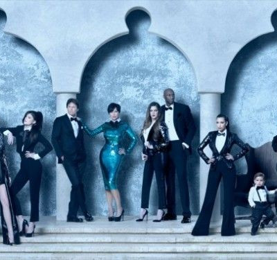 Η τρισδιάστατη χριστουγεννιάτικη κάρτα των Kardashian