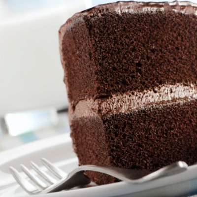 Βασιλόπιτα κέικ με σταγόνες σοκολάτας και πραλίνα