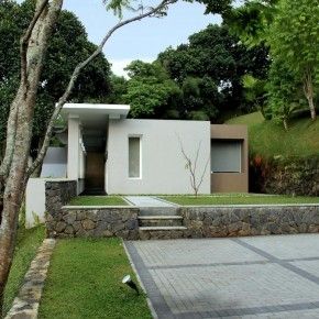 Η μικρή βίλα μεσ’ στο τροπικό δάσος