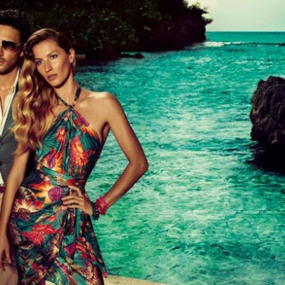 Η καλοκαιρινή καμπάνια του Salvatore Ferragamo με την Ζιζέλ