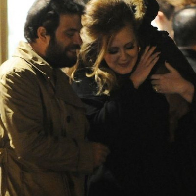 Η Adele δεν είναι αντροχωρίστρα