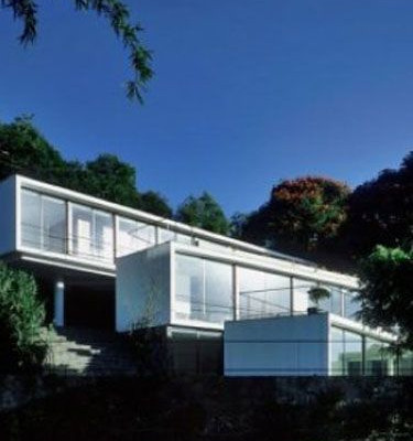 Κλιμακωτό σπίτι