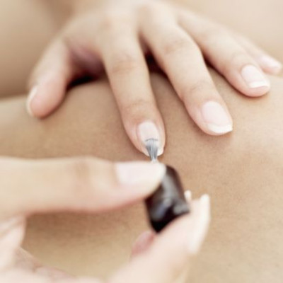 Κάντε τα νύχια σας άφθαρτα