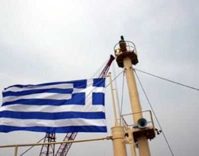 Η ελληνική ακτοπλοΐα εκπέμπει SOS