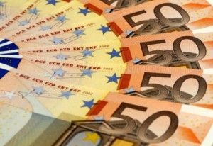 ΣΟΚ! Στα 65 δισ. ευρώ οι καταθέσεις ελλήνων στο εξωτερικό