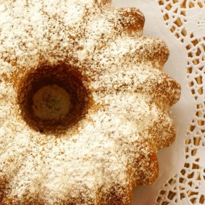 Γρήγορο κέικ βανίλιας με 5 υλικά