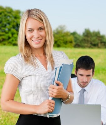 Η διαφορά συναδέλφου και φίλου