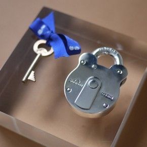 Το μπρελόκ της Bunney για την Colette