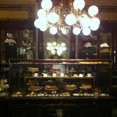 Σάκης Ρουβάς: Το ταξίδι στη Βιέννη και τα νέα του σχέδια